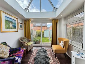 Photo 19- click for photo gallery